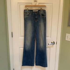 Joe’s Jeans Wide Leg jeans. Size 26. Light wash.